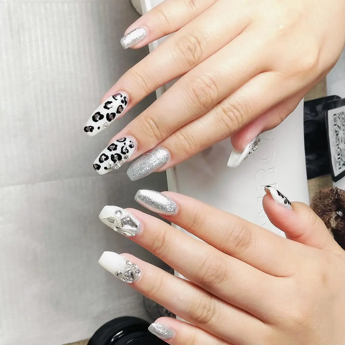 ネイル ハンドネイル 桃子 Nail高円寺のネイルデザイン