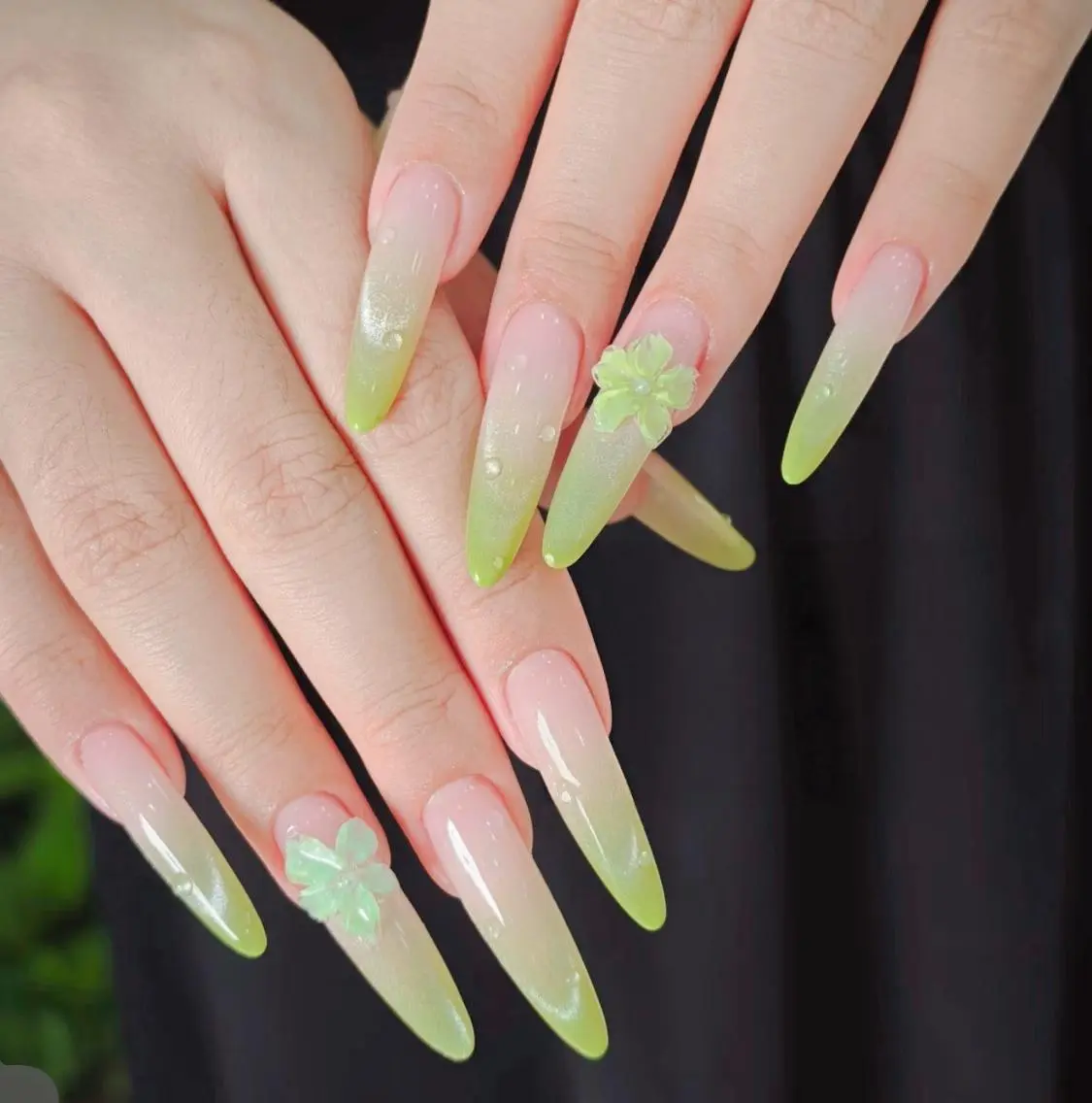 ネイル メンズ メンズ韓国風 アートネイル オーロラネイル チークネイル 長さ出し ハンドネイル ハンドケア 🦋new Nail🦋ニノのネイルデザイン
