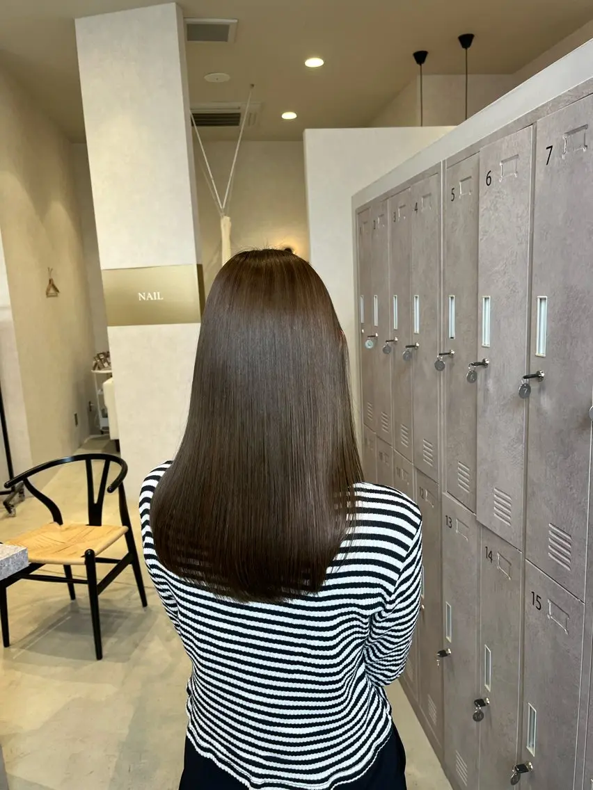 カラー オリーブカラー 福島 果音のヘアスタイル