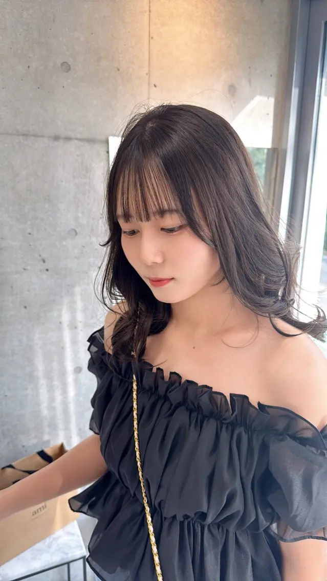 セミロング カラー ベージュカラー 透明感カラー オリーブベージュ ヘアカラー トリートメント うる艶ヘア♡韓国好き 透明感　shotaのヘアスタイル
