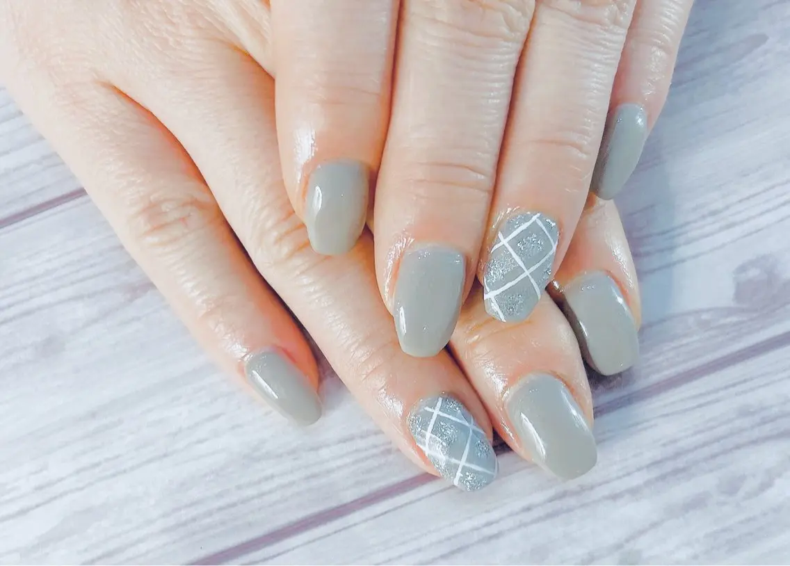 ネイル アートネイル ワンカラーネイル ハンドネイル MYu Beauty Salon YURIのネイルデザイン