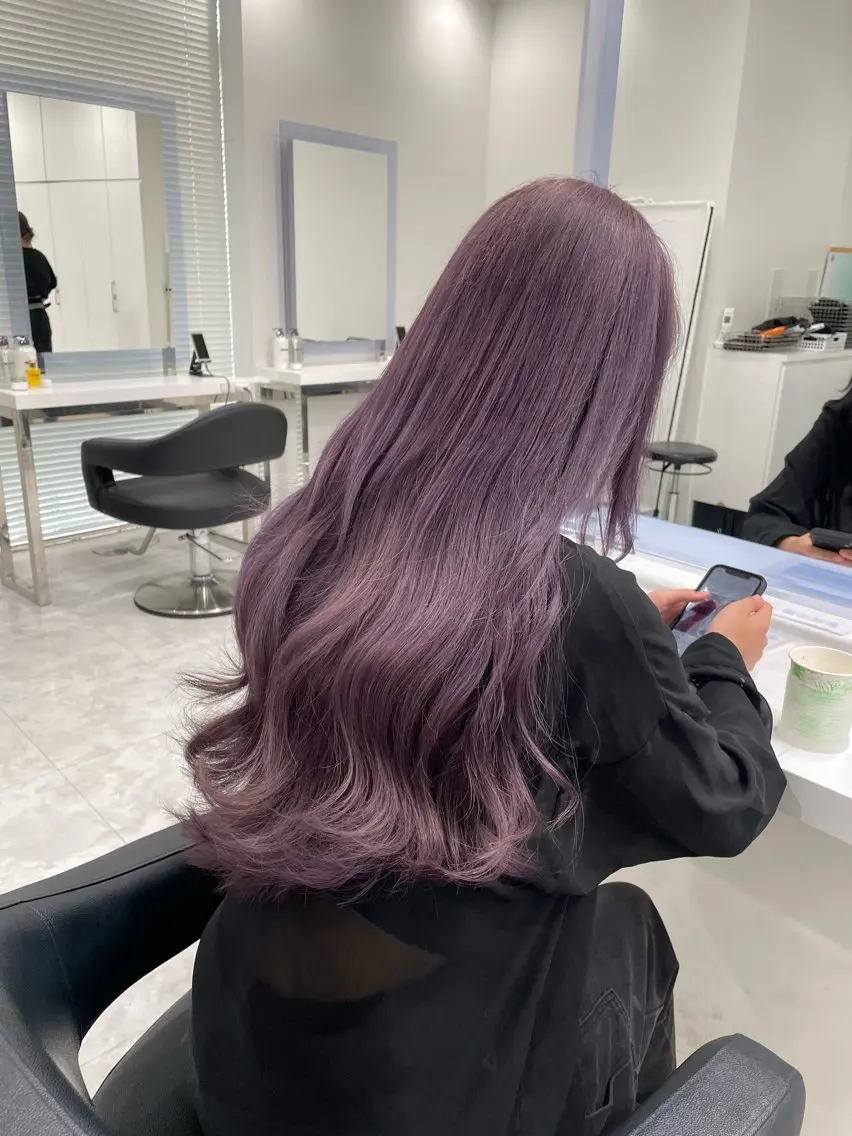 ロング カラー 流行りの透明感カラー ×縮毛矯正🤍ユウのヘアスタイル