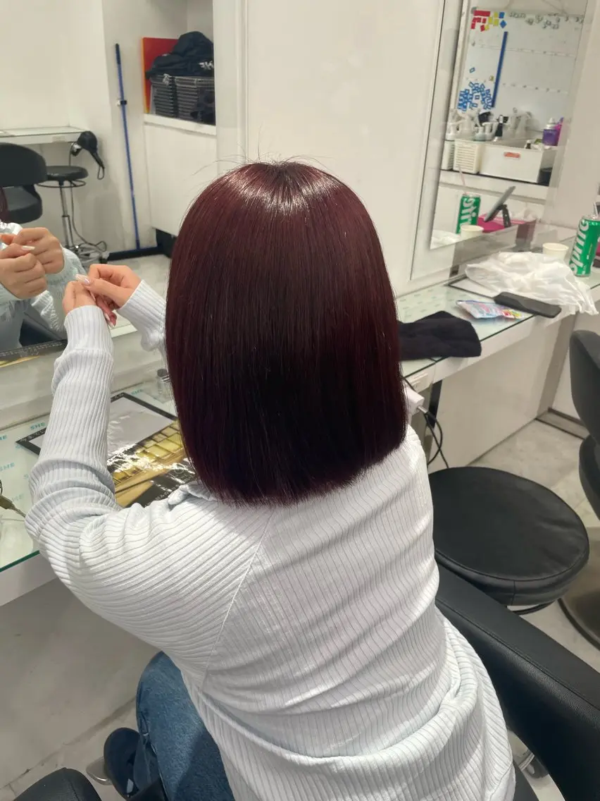 ミディアム カラー カット ヘアカラー トリートメント トレンド暖色ヘア🍒 miu🍒のヘアスタイル