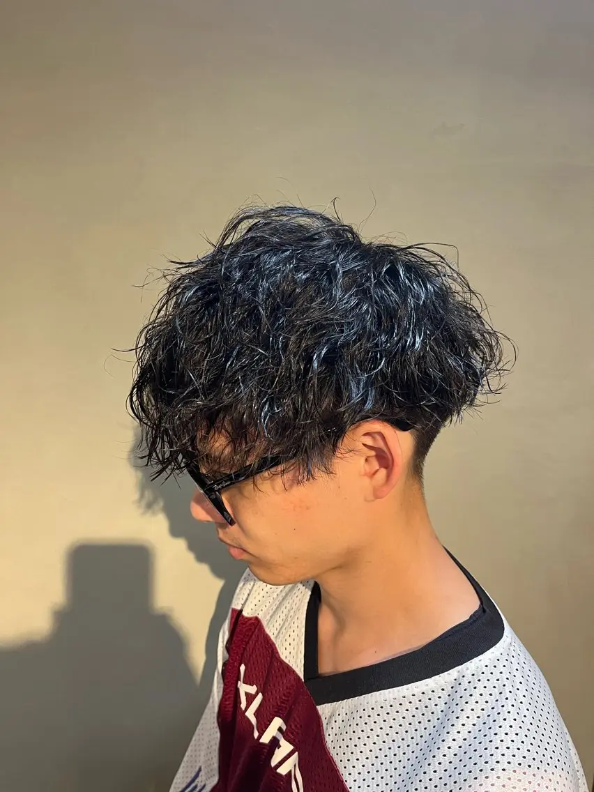 ショート メンズ メンズパーマ 🟦ROOM MEN 瀬古 侑輝🟦のヘアスタイル