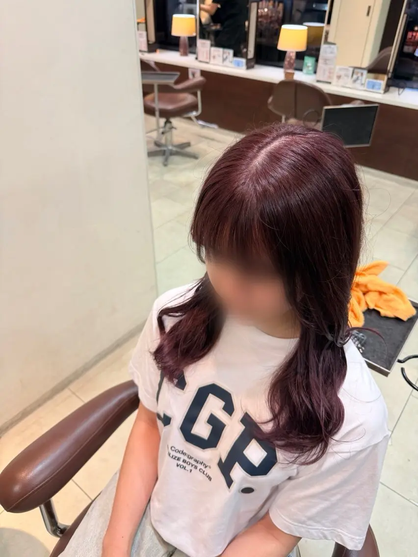 ロング ヘアカラー 清水 悠希のヘアスタイル