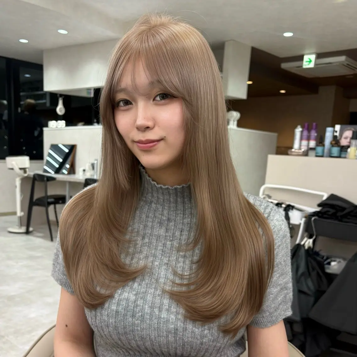 カラー ヘアカラー トリートメント ハイトーン/モテ髪 🎀hina🎀のヘアスタイル