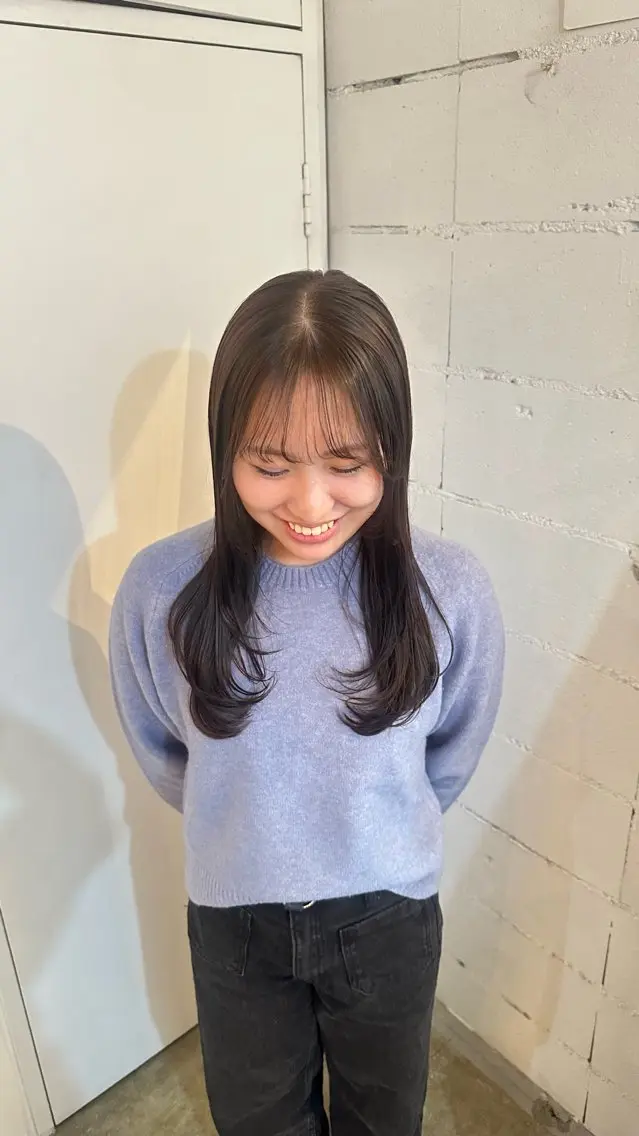 セミロング ヘアカラー yamasaki momoaのヘアスタイル
