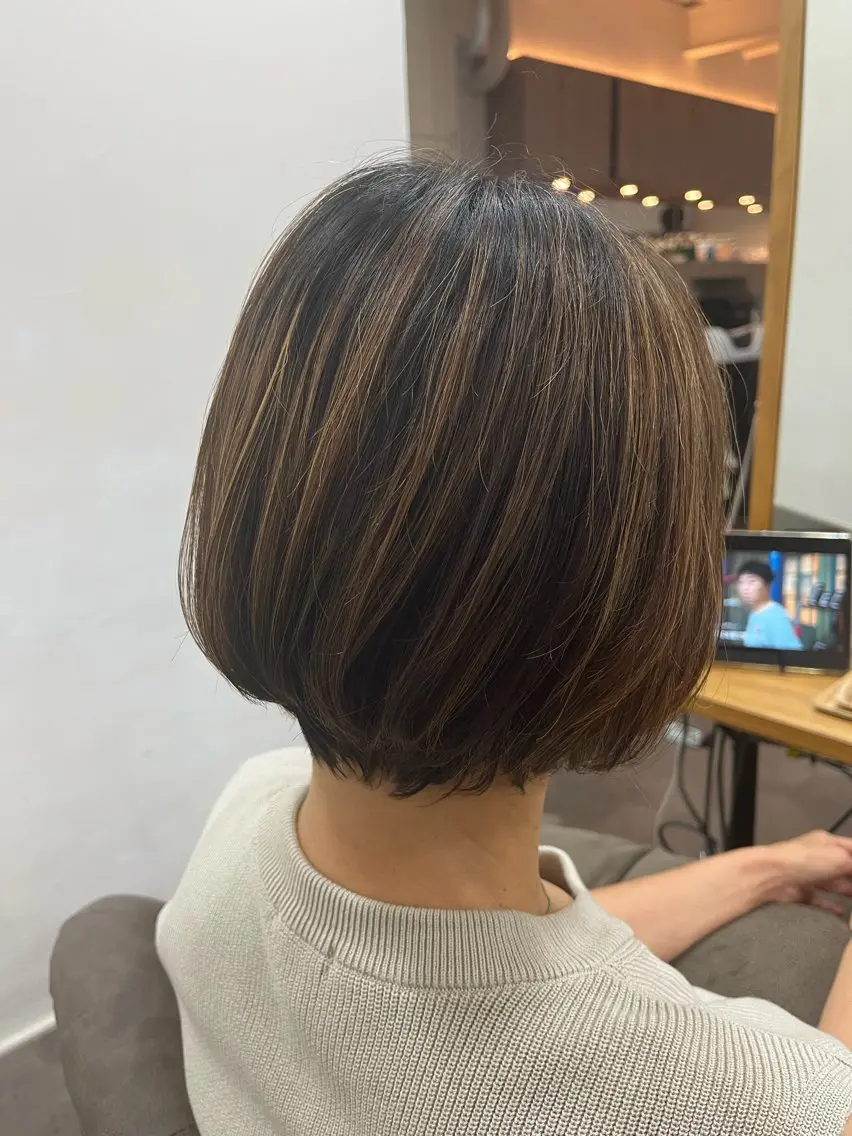 ショート カット 縮毛矯正🌟カラー 🍵いいじま🫖のヘアスタイル