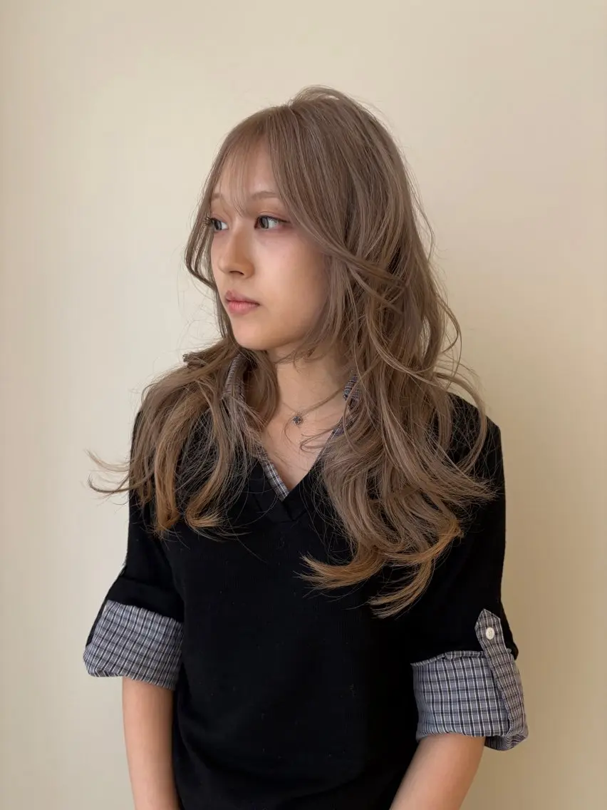ロング 似合わせカットカラー りおなのヘアスタイル