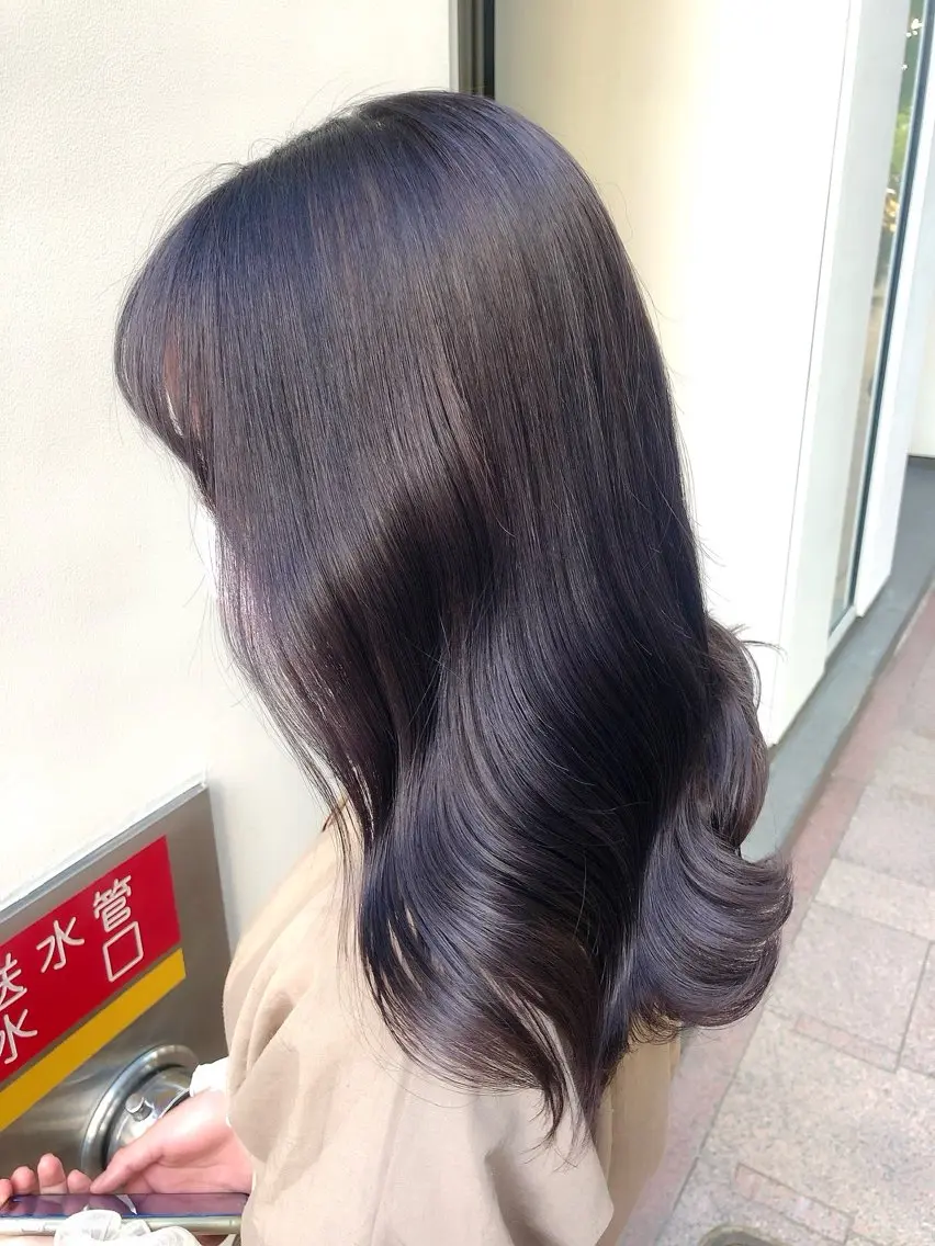 ミディアム アッシュ 髪質改善 レイヤーカット 縮毛矯正 ヘアカラー トリートメント 🫧小顔顔周りカット レイヤー/縮毛/白倉のヘアスタイル