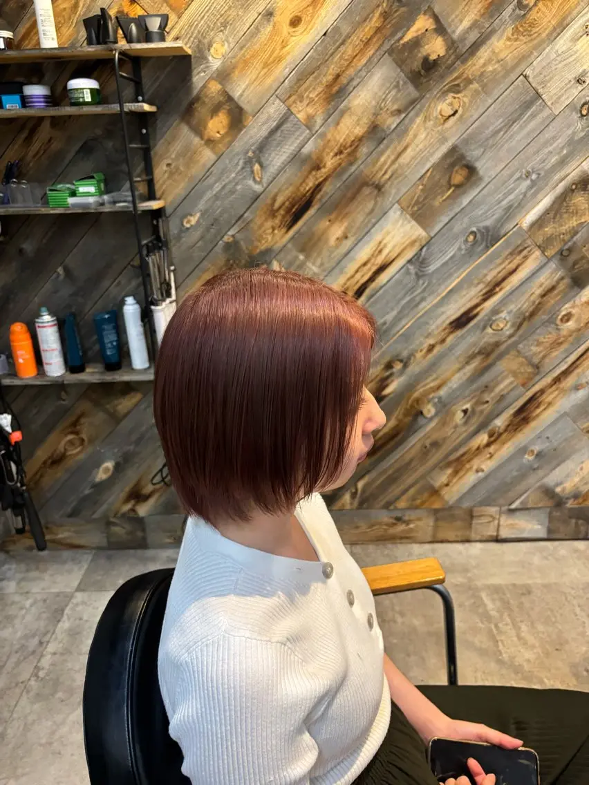 ショート カラー 吉田 光希のヘアスタイル