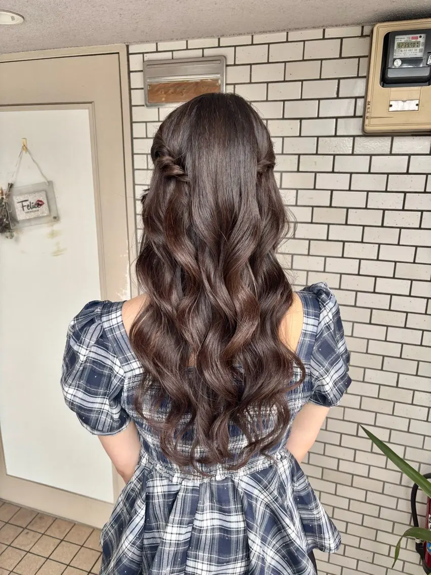 ヘアアレンジ ハーフアップ ヘアセット 🌺ヘアメイク SYOKA🌺のヘアスタイル