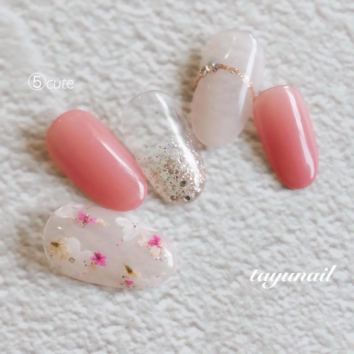 ネイル アートネイル ブルー ジェルネイル ワンカラーネイル パラジェル ネイルサロン 【たゆnail】のネイルデザイン
