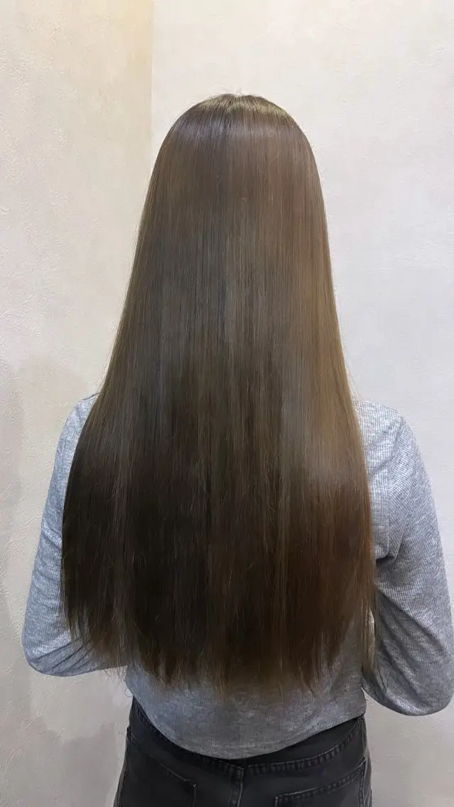 ロング MOOD 四日市駅 美容室のヘアスタイル