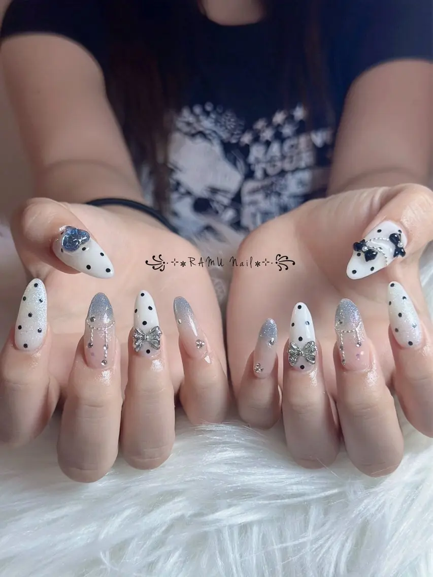 ネイル キラキラネイル マグネットネイル ミラーネイル ピンク 夏ネイル ハンドネイル RAMU Nail 恵比寿店のネイルデザイン