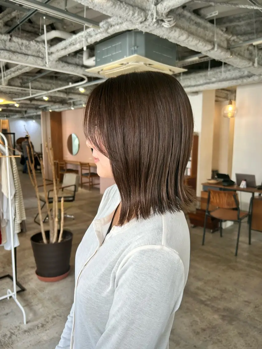 ミディアム カラー 透明感カラー カット ヘアカラー トリートメント chico .のヘアスタイル