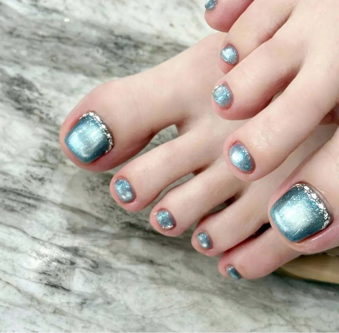 ネイル フットネイル Luvia Ginzaのネイルデザイン