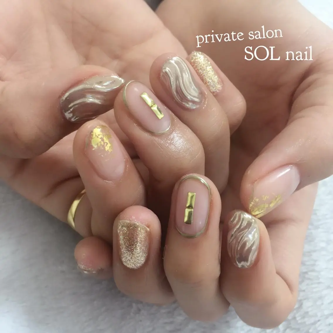 ネイル ミラーネイル SOL NAILのネイルデザイン