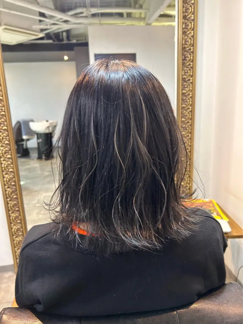 ミディアム カット ヘアカラー 縮毛矯正 トリートメント uhiyama shotarouのヘアスタイル