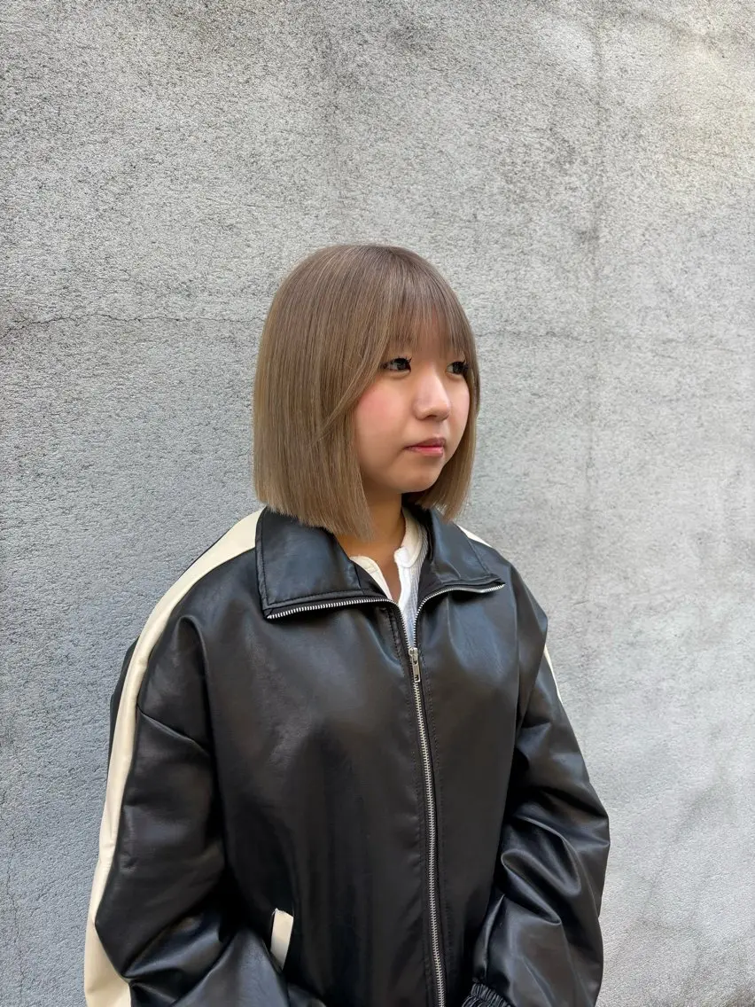 ミディアム 切りっぱなしボブ ボブ 顔周りカット ピンク カラー🩰りりのヘアスタイル