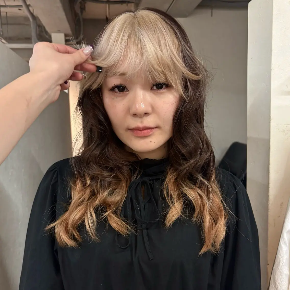セミロング カラー 脩 子のヘアスタイル