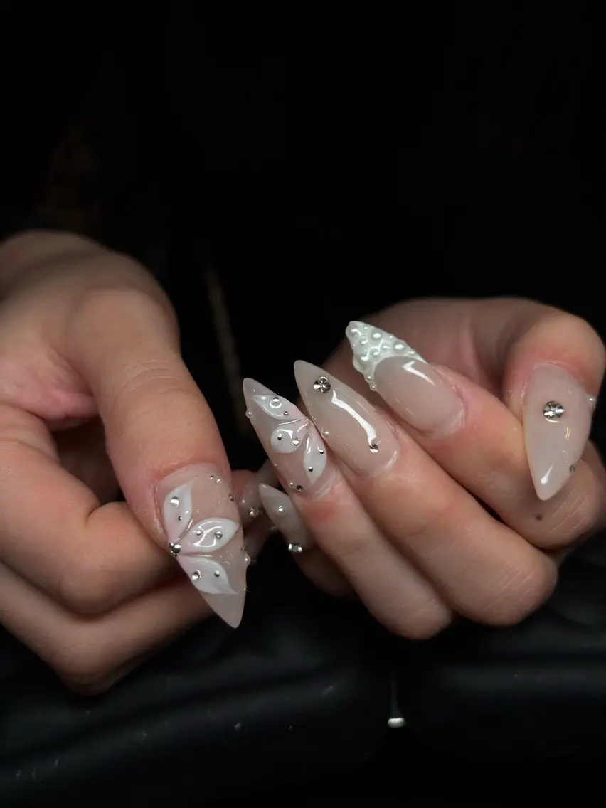 ミディアム SEINA_ NAIL🐈‍⬛💗のネイルデザイン