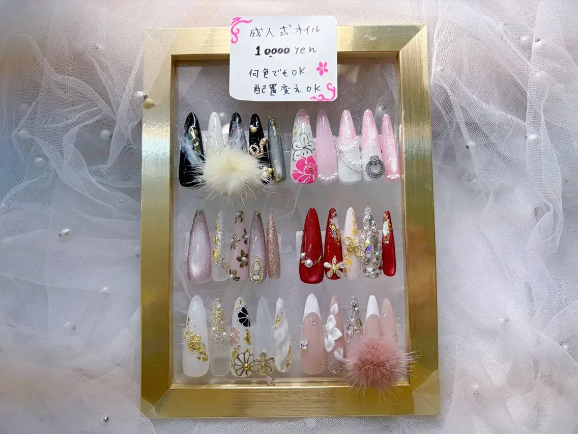 ネイル 成人式 Queennail 北堀江Yumiのネイルデザイン