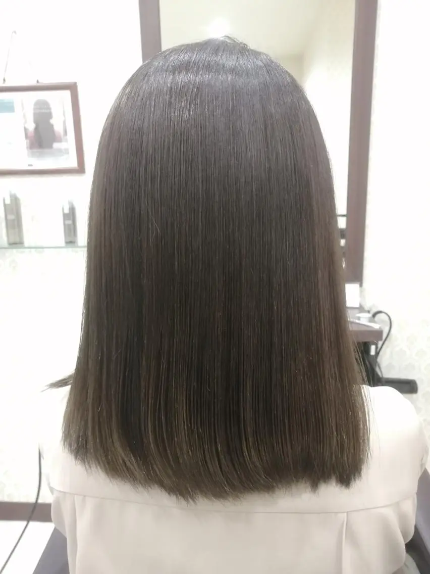 【湿気ストレスゼロへ】梅雨の湿気に負けない!カット+縮毛矯正+髪質改善 ¥15900の写真
