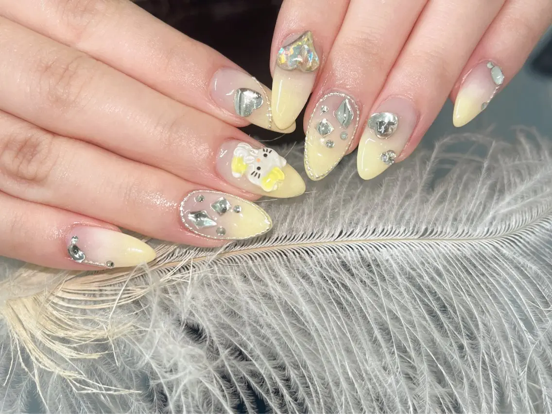 ネイル Glow Nail スカルプ専門店のネイルデザイン