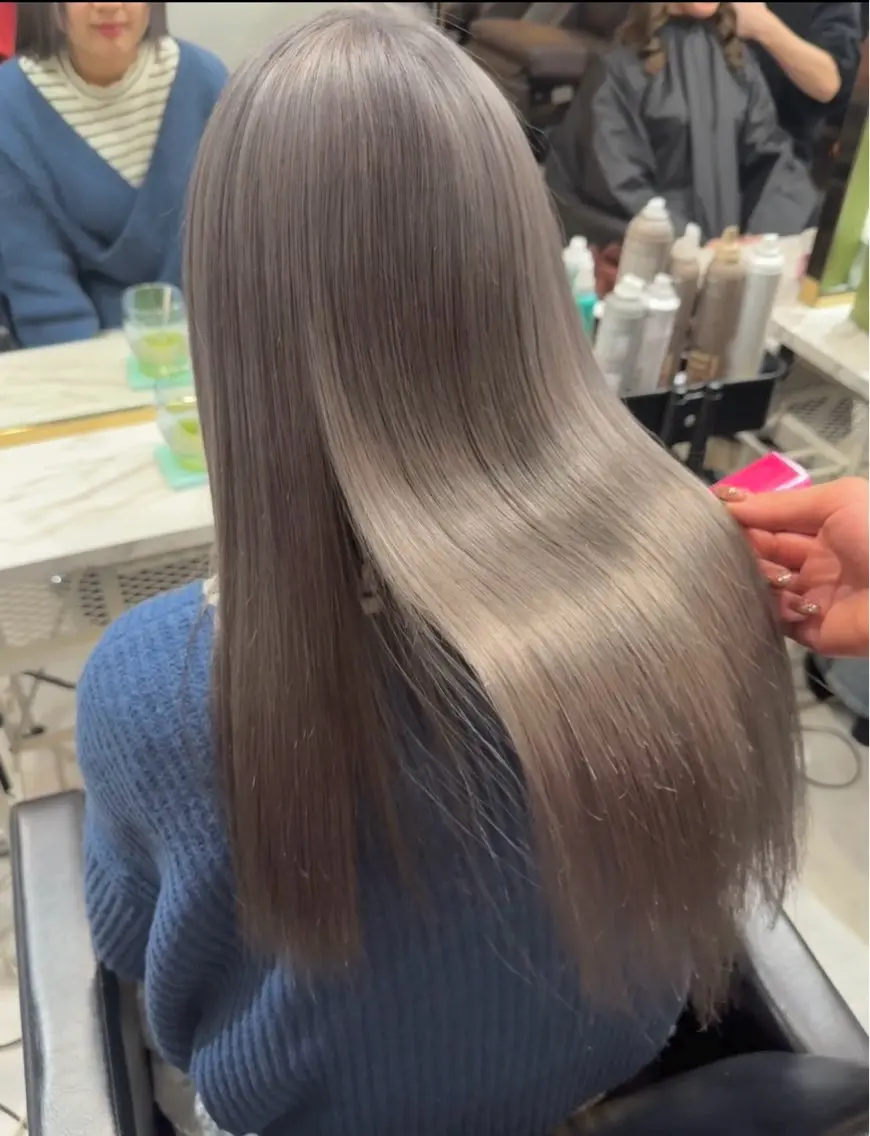 ロング カット ヘアカラー トリートメント 🩶ブリーチ/ レイヤー🩶フミカのヘアスタイル