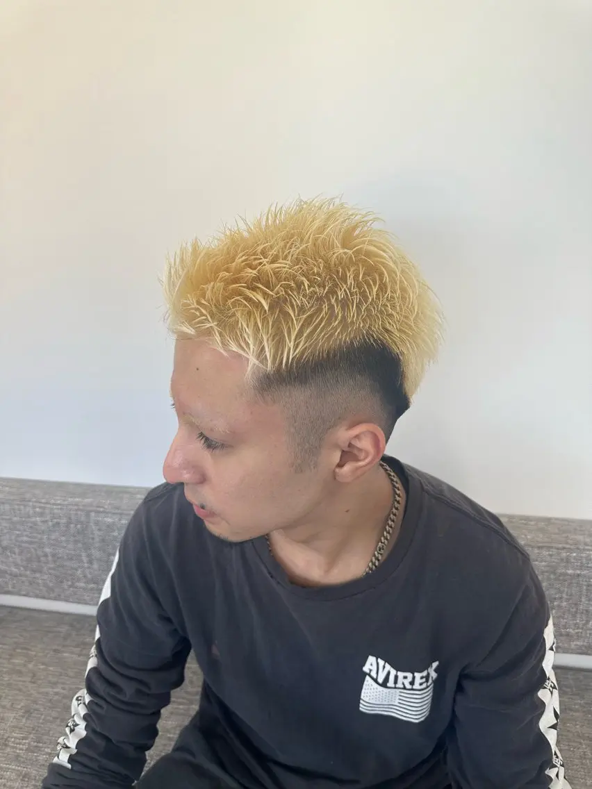 カット+ブリーチ+カラーの写真