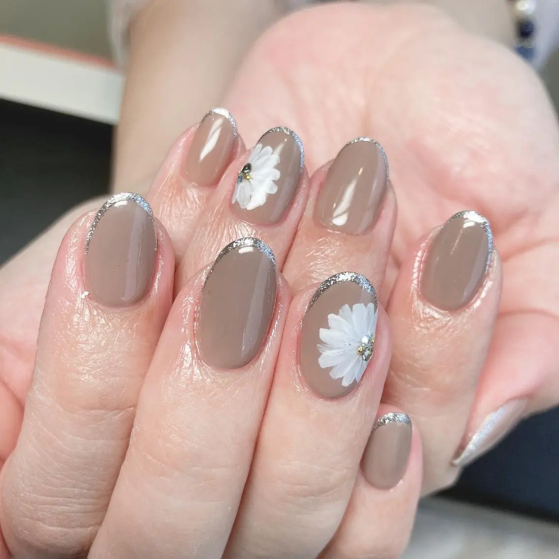 ネイル アートネイル フラワーネイル ラメ(グリッター) Nail salon Stellaのネイルデザイン