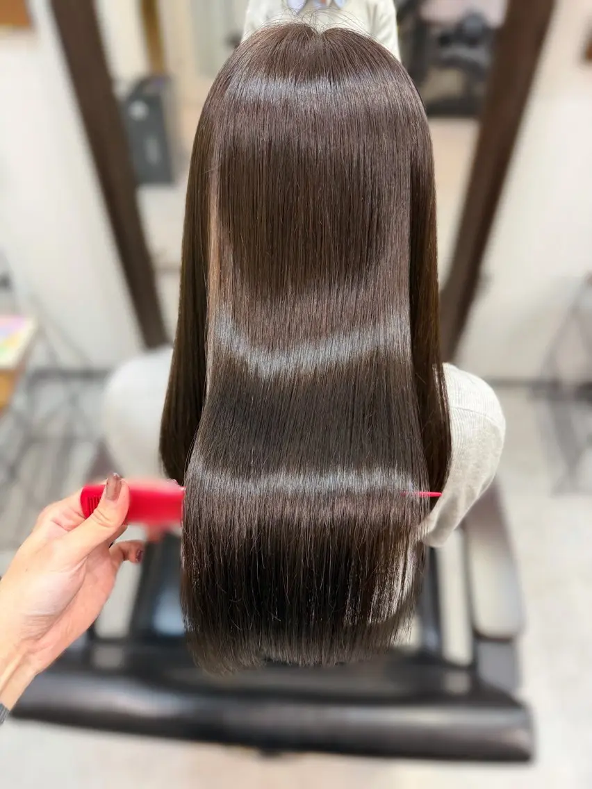 カラー カット ヘアカラー トリートメント たぴ。ぱつっとボブ/ つや髪🍒髪質改善のヘアスタイル
