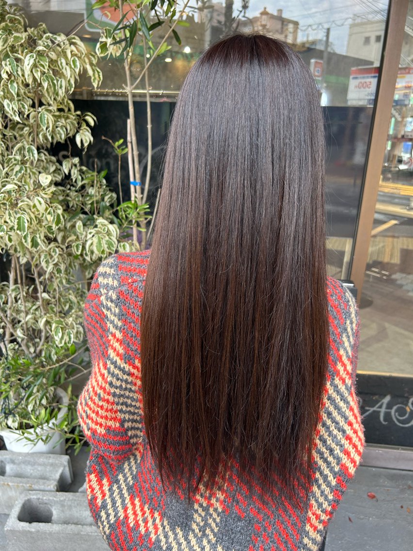 ロング Alion AIRIのヘアスタイル