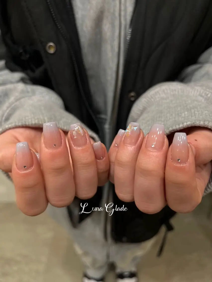 ネイル ハンドネイル Luna Gladeのネイルデザイン