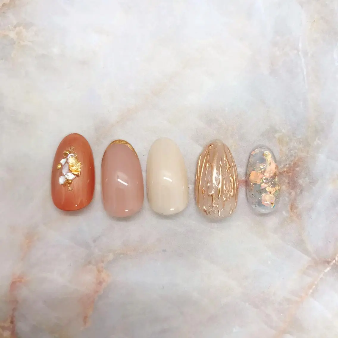 ネイル emunail あやかのネイルデザイン