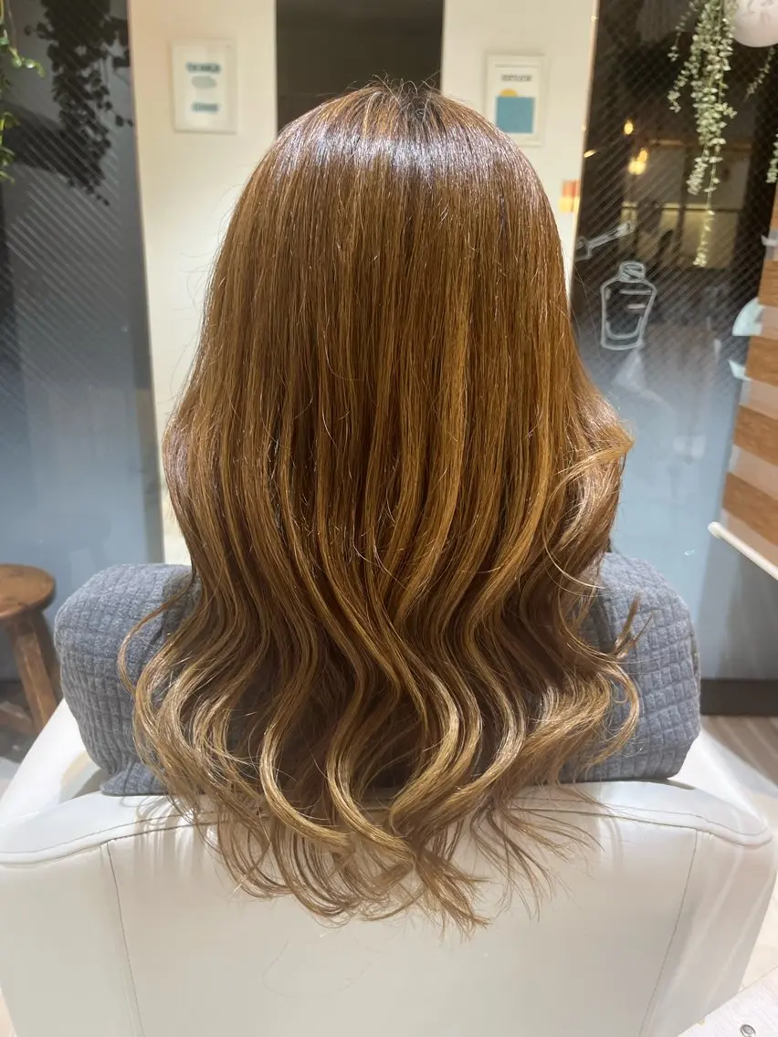 ロング 似合わせカット 須藤 百合香のヘアスタイル