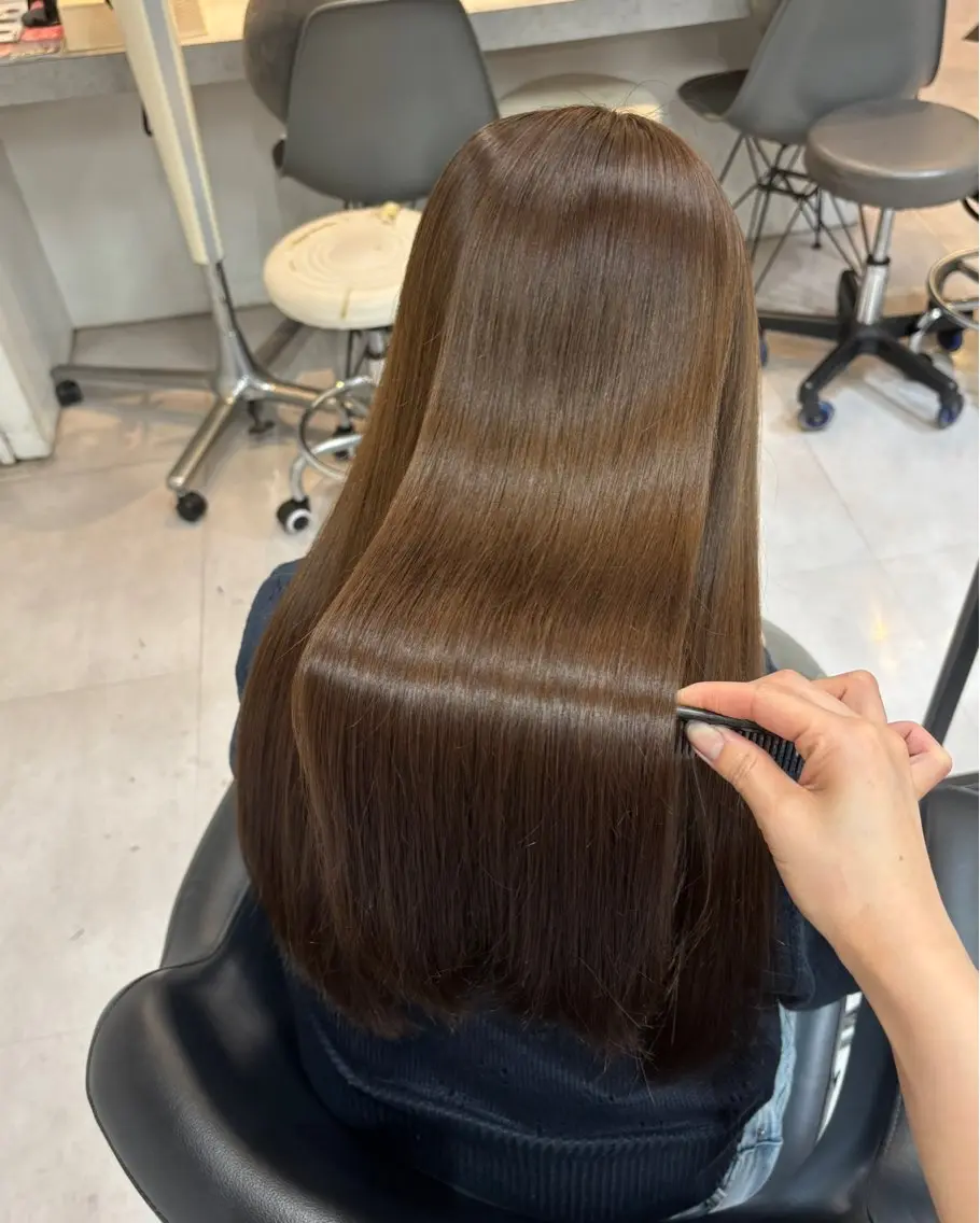 ロング カラー ベージュカラー ブリーチ 透明感カラー ダブルカラー ブリーチなしカラー カット ヘアカラー レイヤーカット/ 暗髪カラー🧸ナシコのヘアスタイル