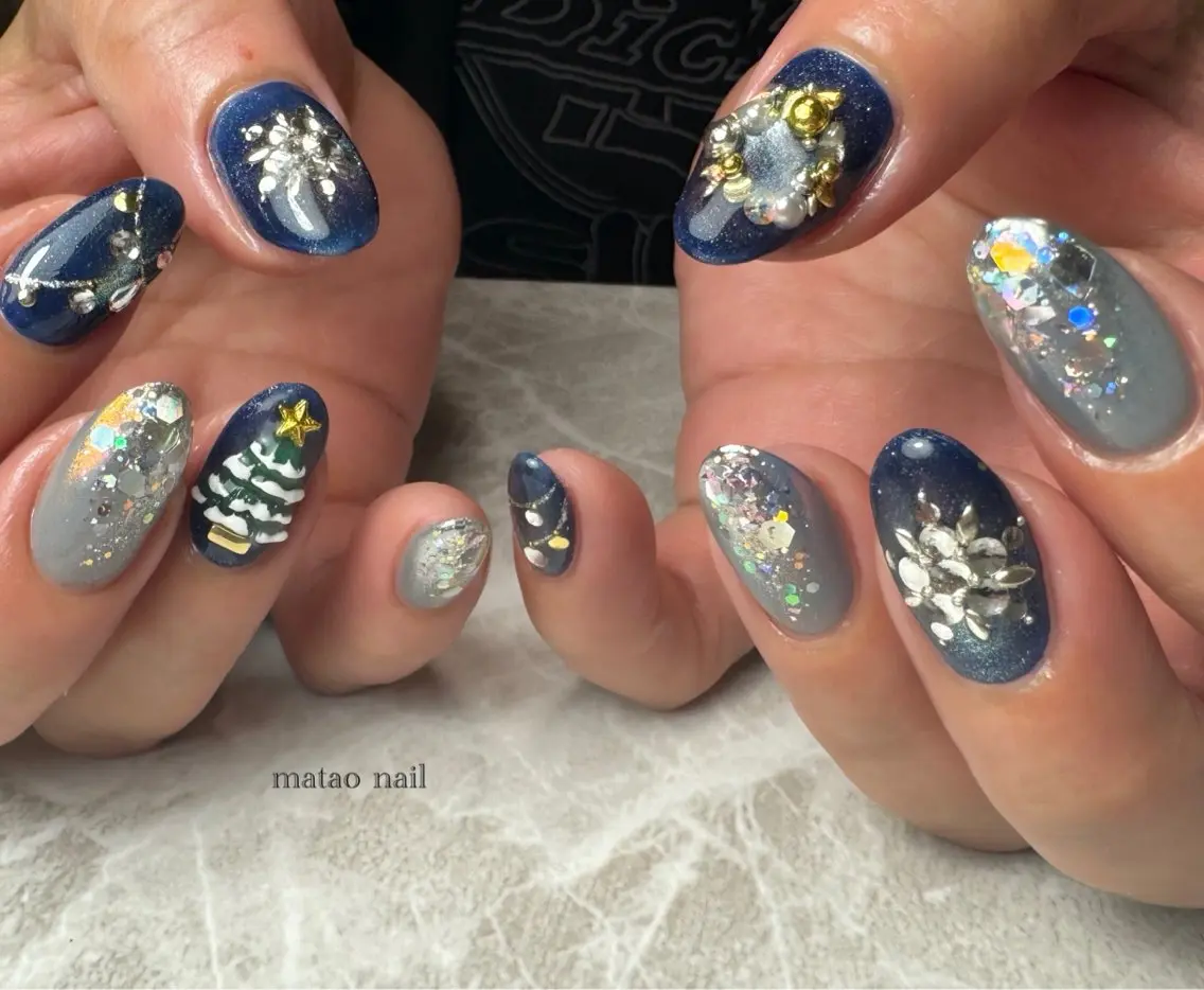 ネイル 持ち込み 冬ネイル クリスマス ハンドネイル フットネイル matao nailの眉毛・アイブロウイメージ