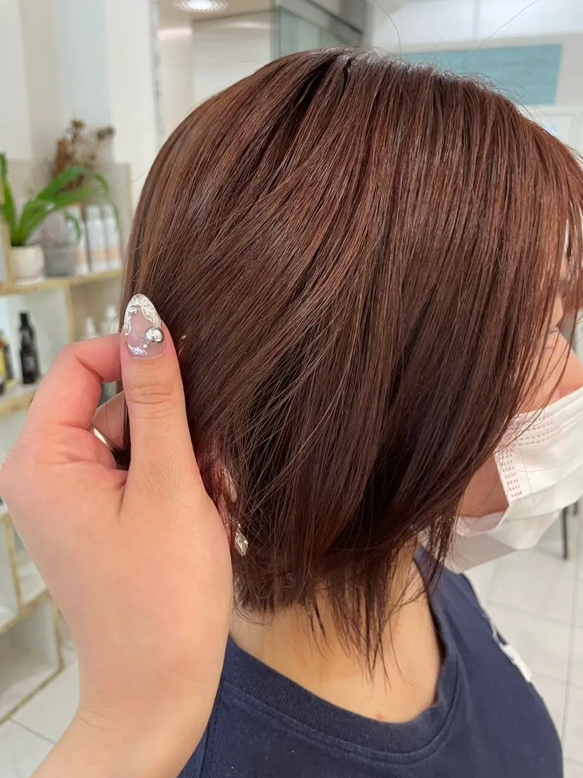 カラー レイヤー/透明感 カラー/ユウカのヘアスタイル