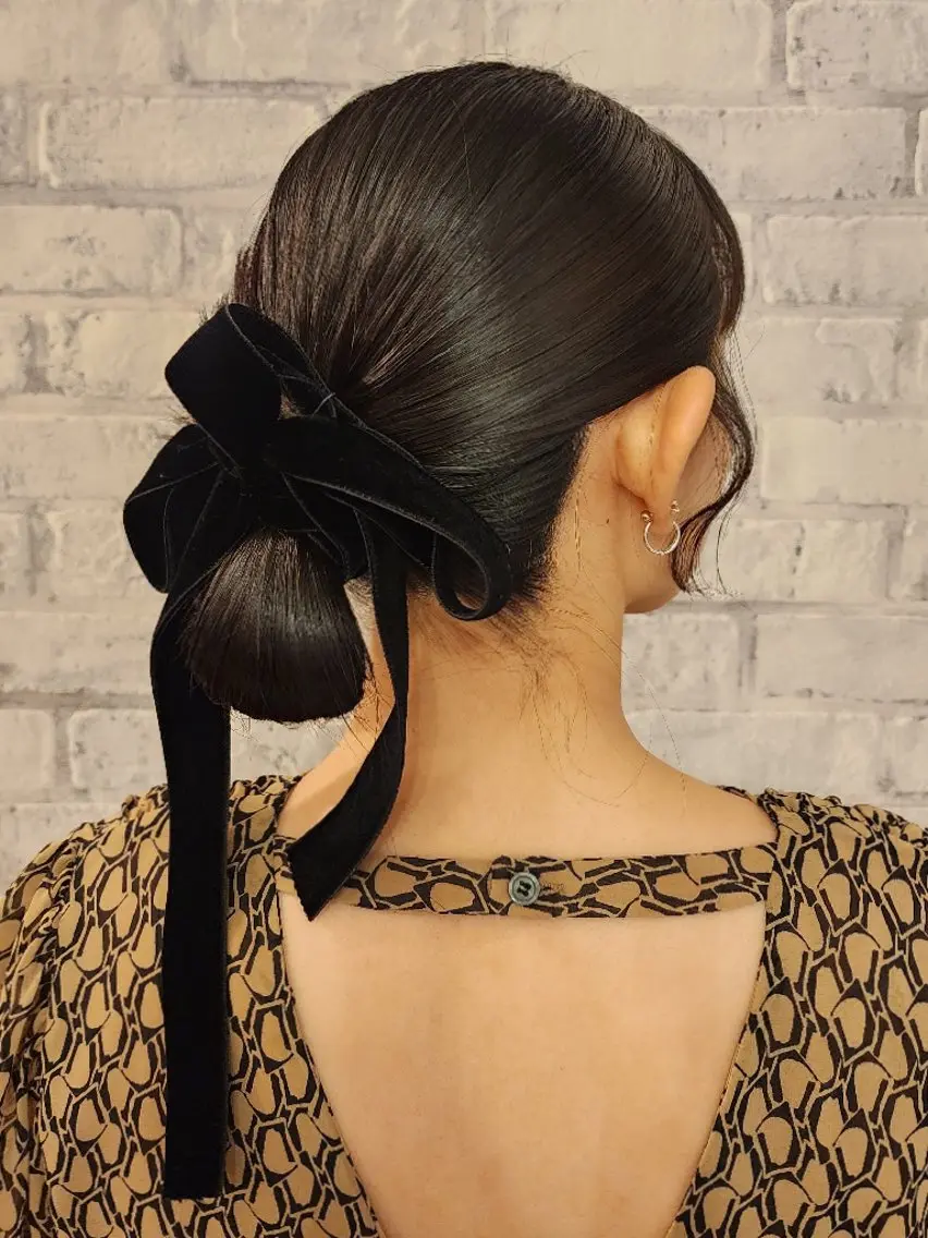 セミロング ヘアアレンジ ESTELA... OHARA のヘアスタイル