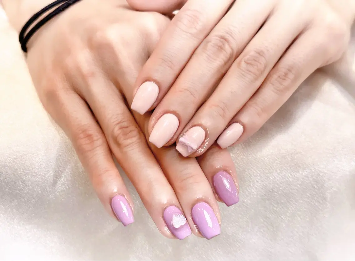 ネイル キラキラネイル マグネットネイル 持ち込み オフィスネイル シンプルネイル TS. nails___のネイルデザイン