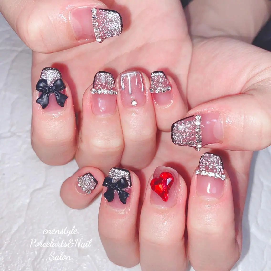 ミディアム ネイル 🐾enen style 🐾のネイルデザイン