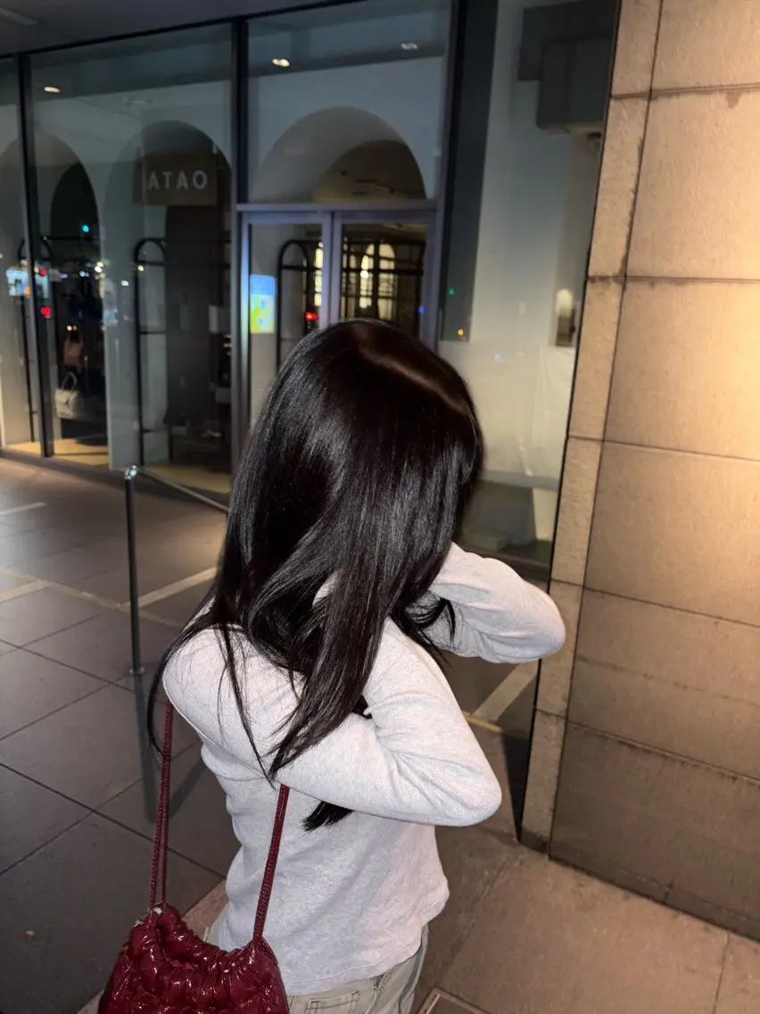 ロング カラー 上田 理央のヘアスタイル