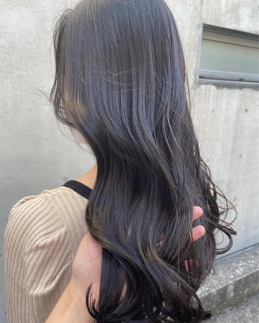 ロング カラー ベージュカラー オリーブベージュ フレンチボブパーマ Yuukiのヘアスタイル