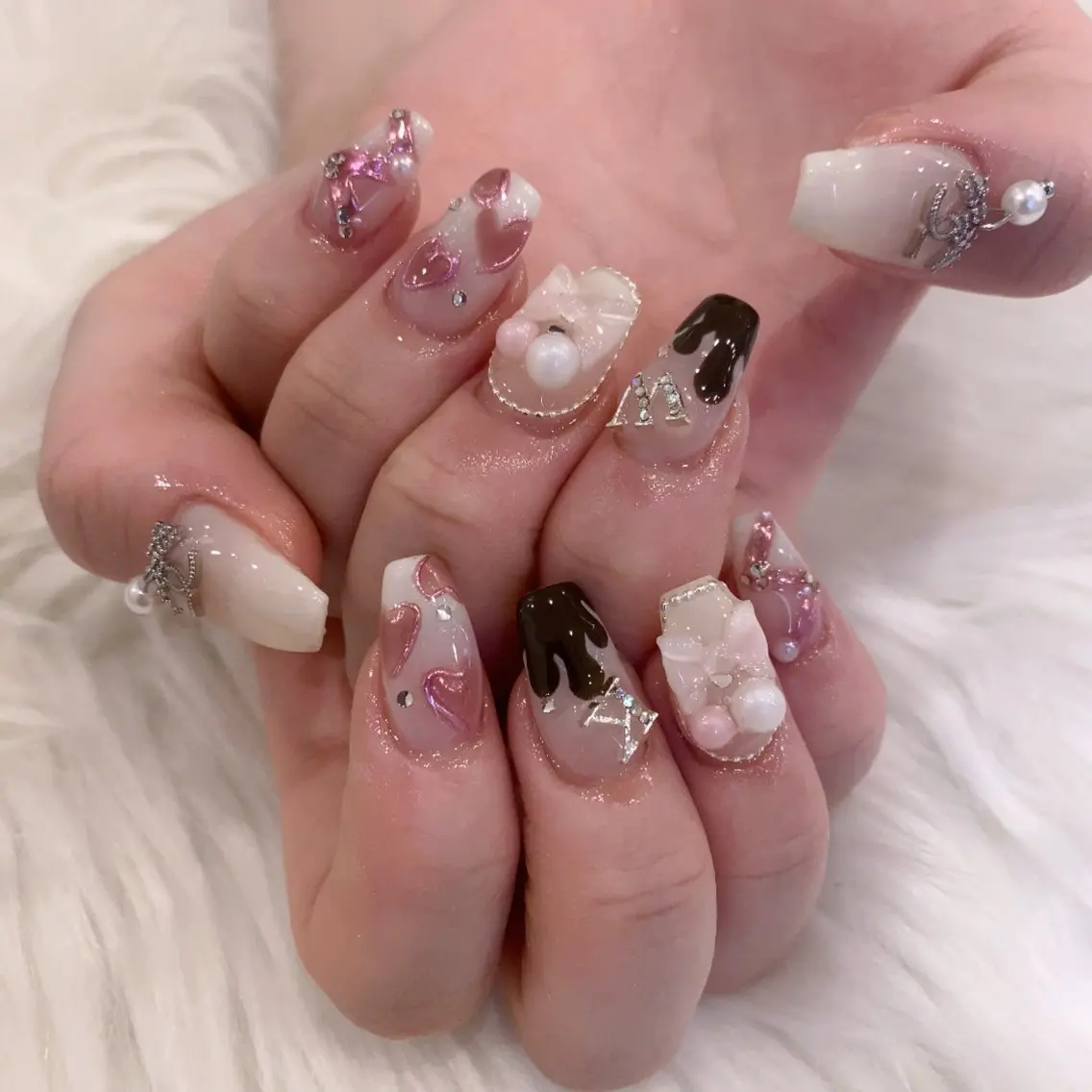 ネイル ハンドネイル Tinaネイル 難波のネイルデザイン