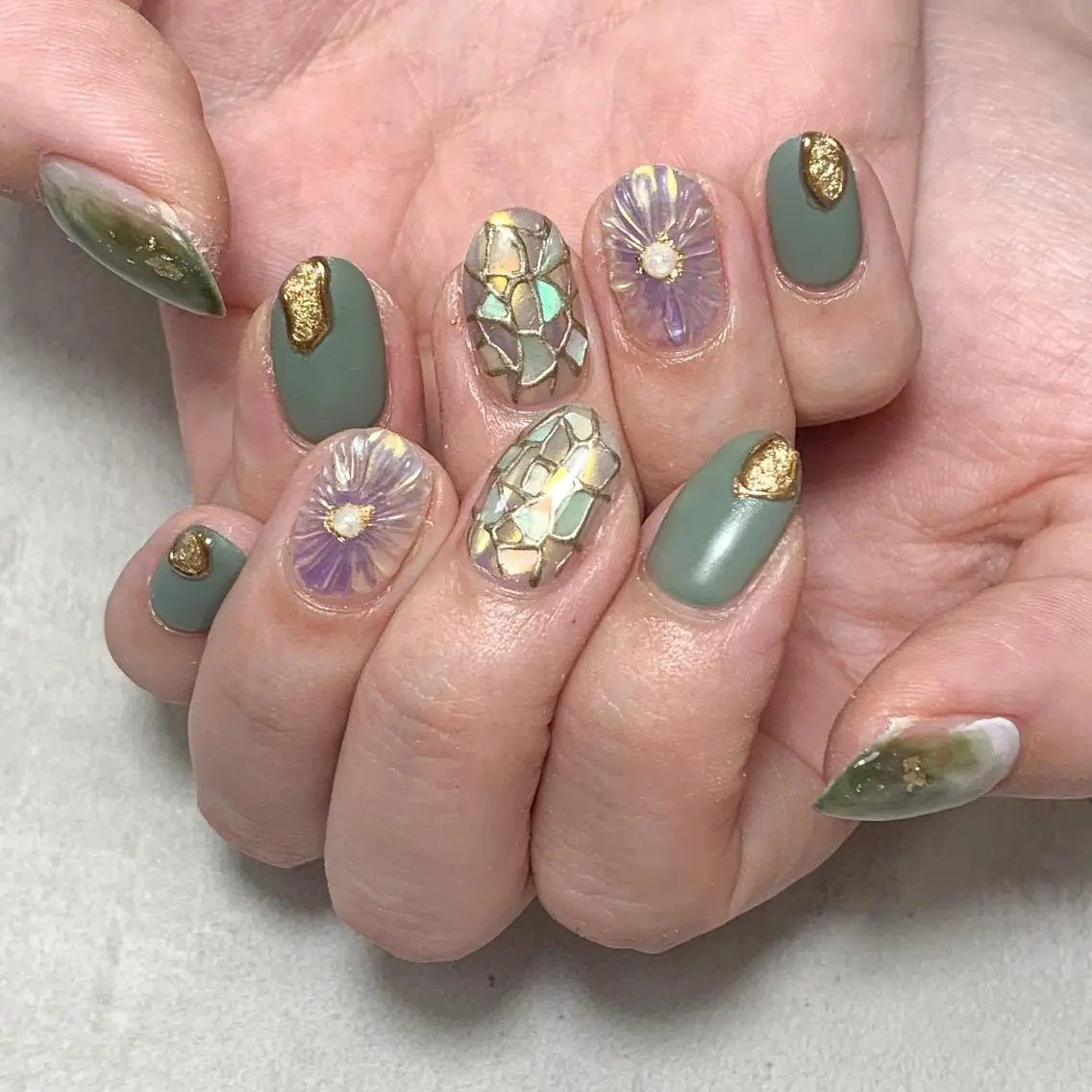 ネイル ハンドネイル FIORITURA aiのネイルデザイン