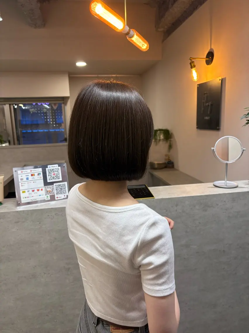 ミディアム しゅり Flag hairのヘアスタイル