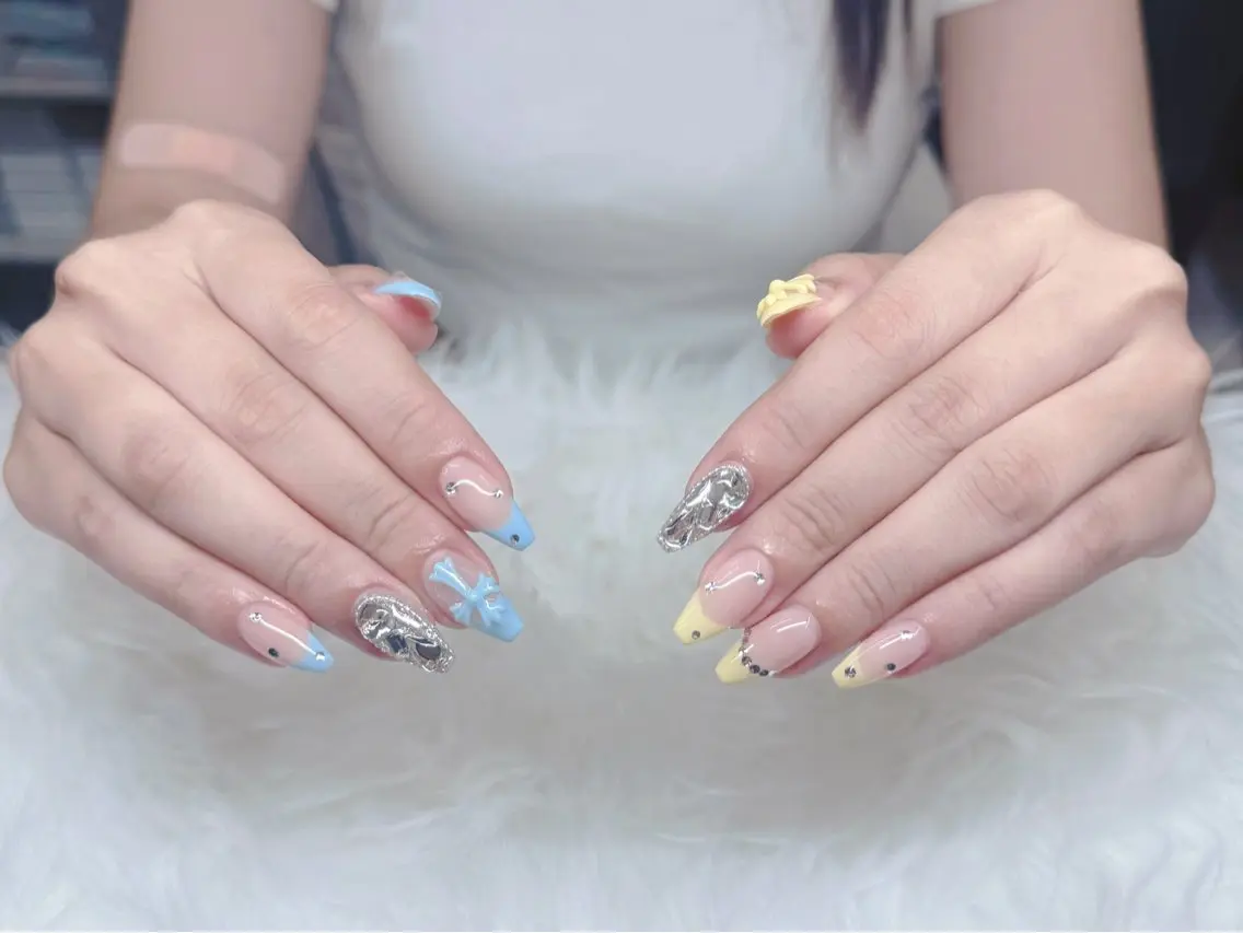 ネイル ジェルネイル 韓国ネイル ワンホンネイル ハンドネイル GOHOUBI Nail 心斎橋店のネイルデザイン