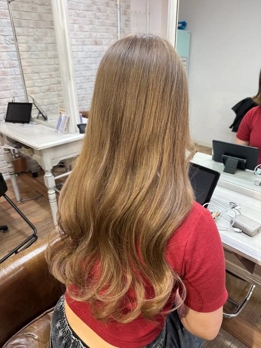 ロング カラー Afinar 乃空 パーマ✨️🌀のヘアスタイル